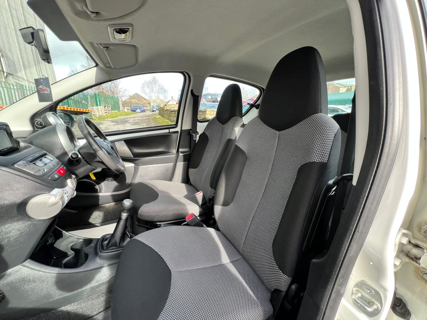 Used Toyota AYGO 2014 for sale - 77630079: Photo 48