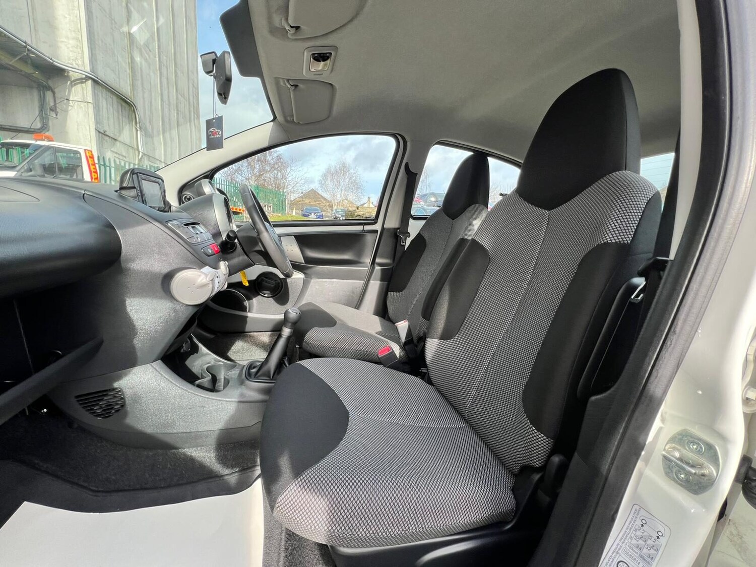 Used Toyota AYGO 2014 for sale - 77630079: Photo 49