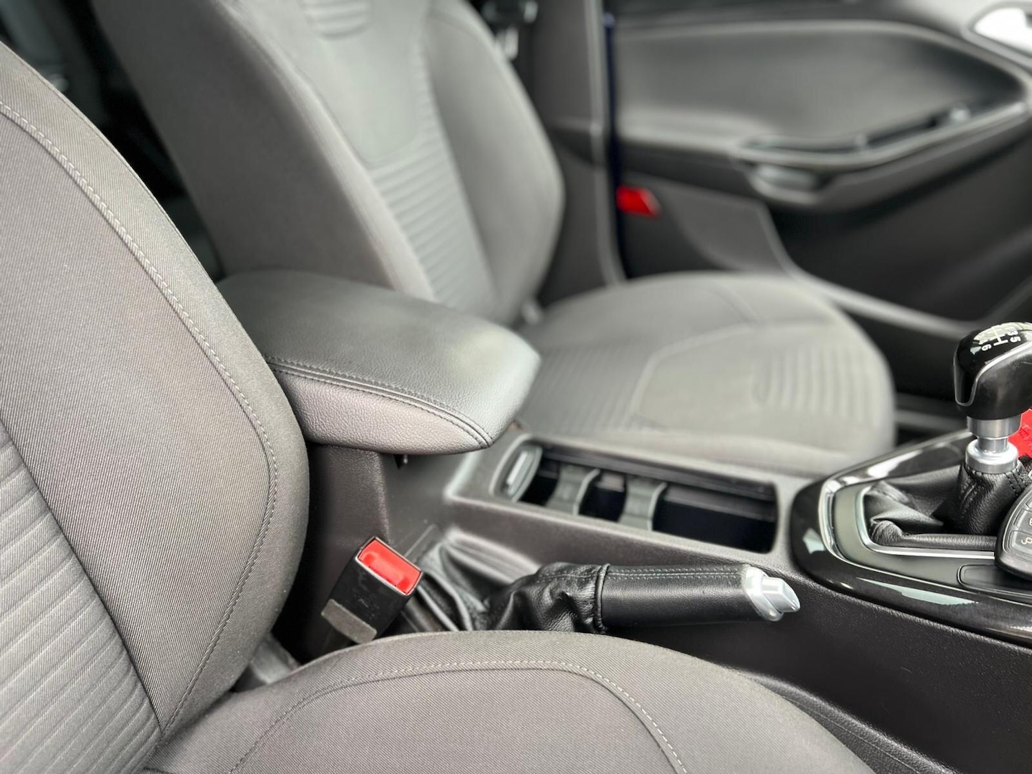 Used Ford Focus 2014 for sale - 76989291: Photo 34