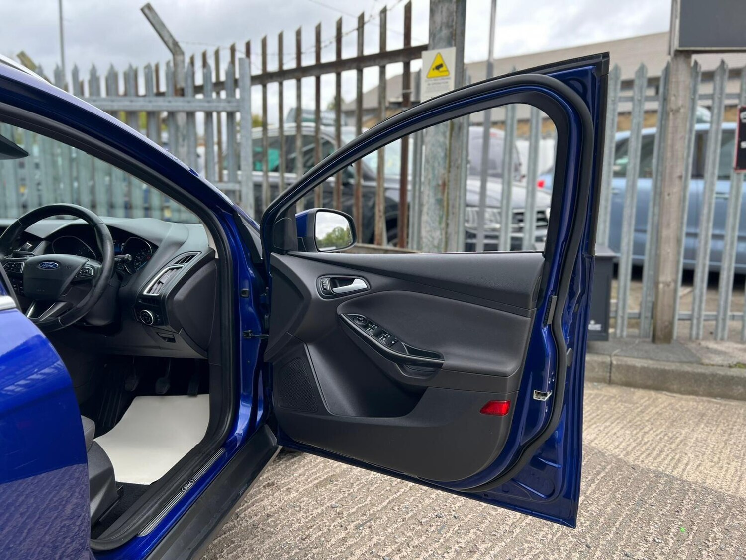 Used Ford Focus 2014 for sale - 76989291: Photo 48