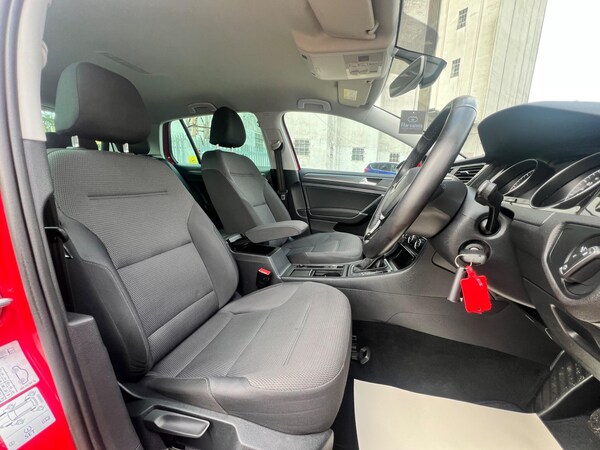 Used Volkswagen Golf 2019 for sale - 76012393: Photo 28