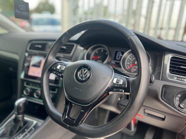 Used Volkswagen Golf 2019 for sale - 76012393: Photo 34