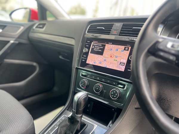 Used Volkswagen Golf 2019 for sale - 76012393: Photo 38