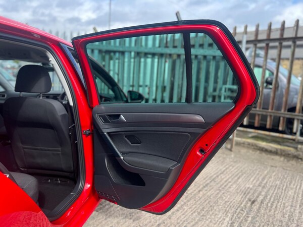Used Volkswagen Golf 2019 for sale - 76012393: Photo 53