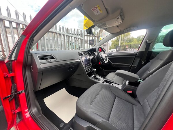 Used Volkswagen Golf 2019 for sale - 76012393: Photo 55