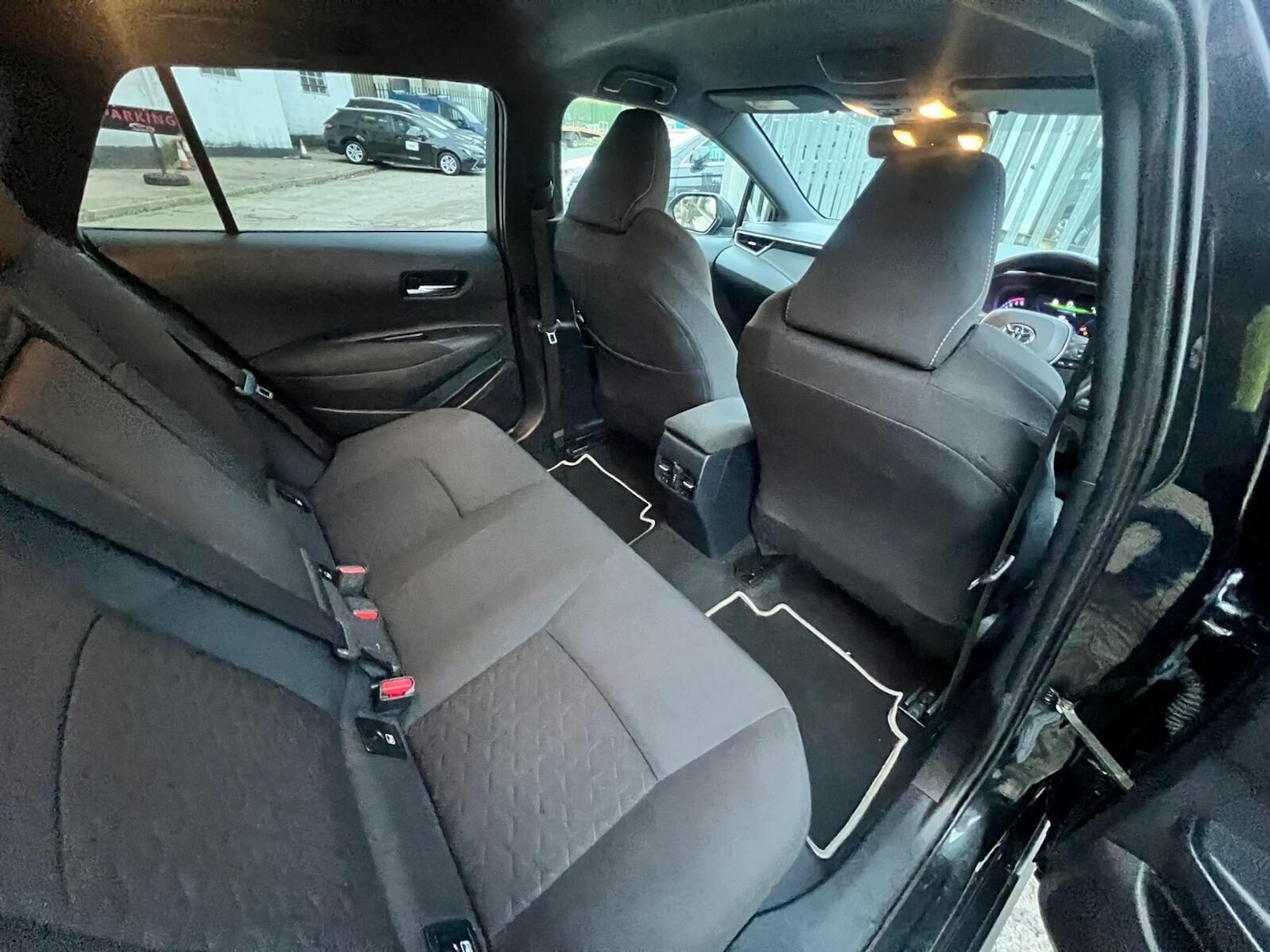 Used Toyota Corolla 2019 for sale - 77249678: Photo 47