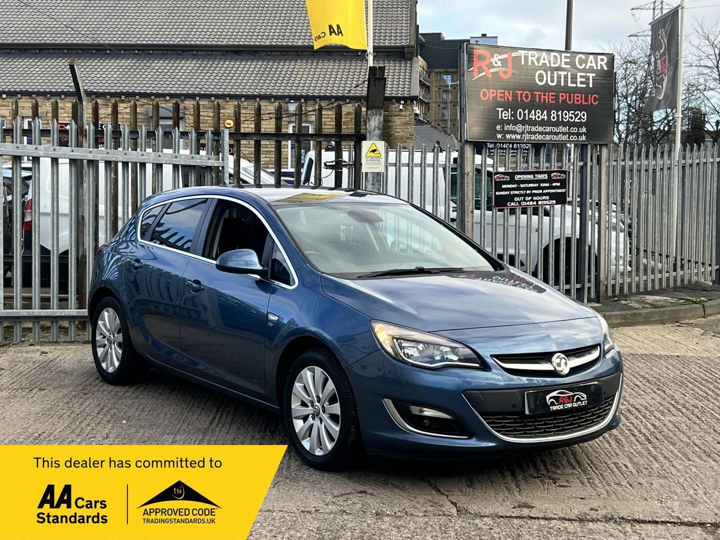 Used Vauxhall Astra 2015 for sale - 76608143: Photo 1