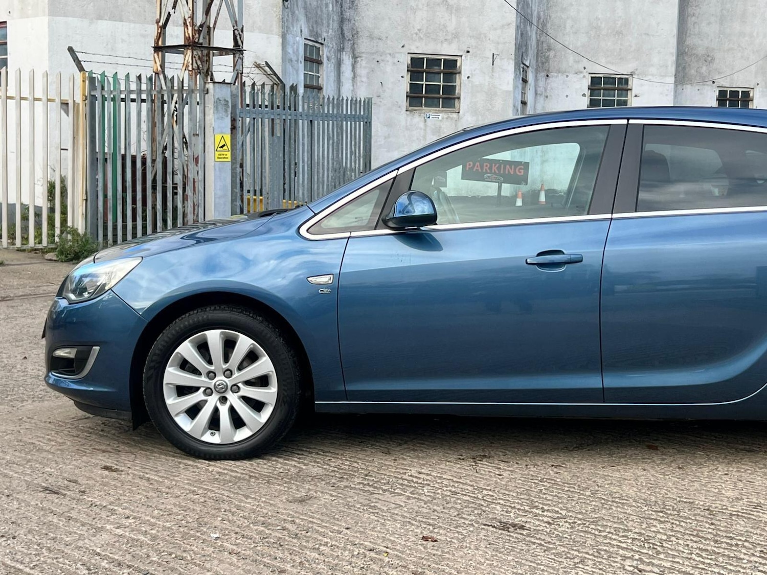 Used Vauxhall Astra 2015 for sale - 76608143: Photo 16