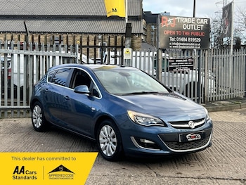 Used Vauxhall Astra 2015 for sale - 76608143: Photo