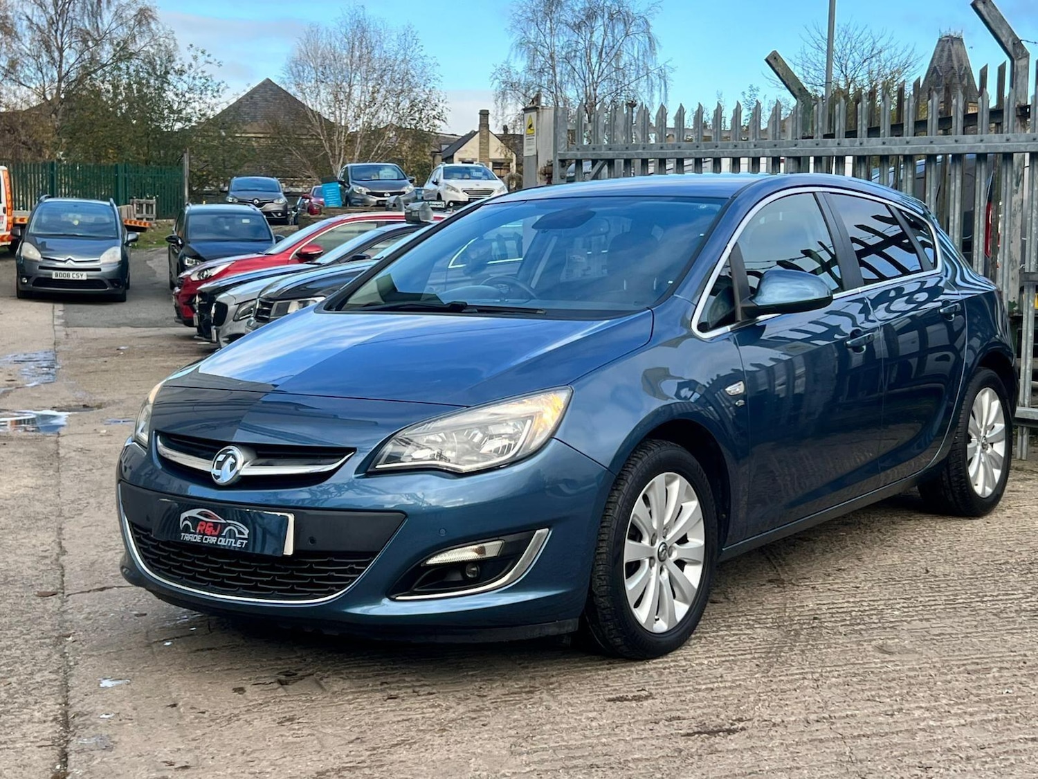 Used Vauxhall Astra 2015 for sale - 76608143: Photo 3