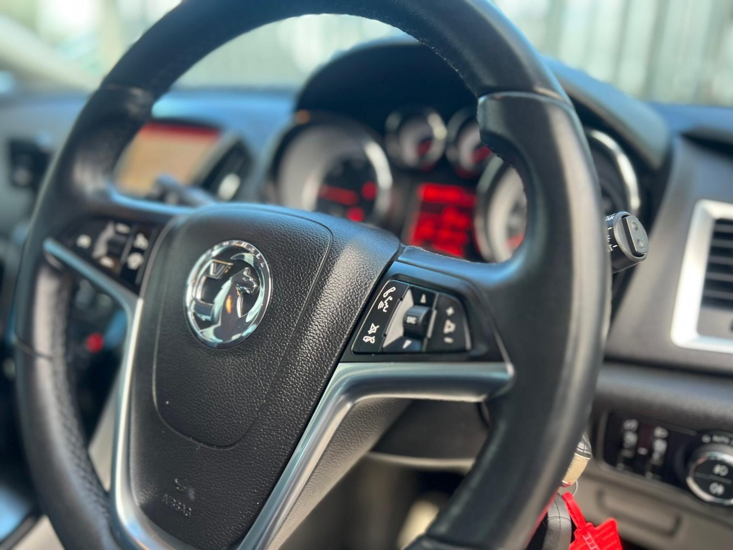 Used Vauxhall Astra 2015 for sale - 76608143: Photo 37