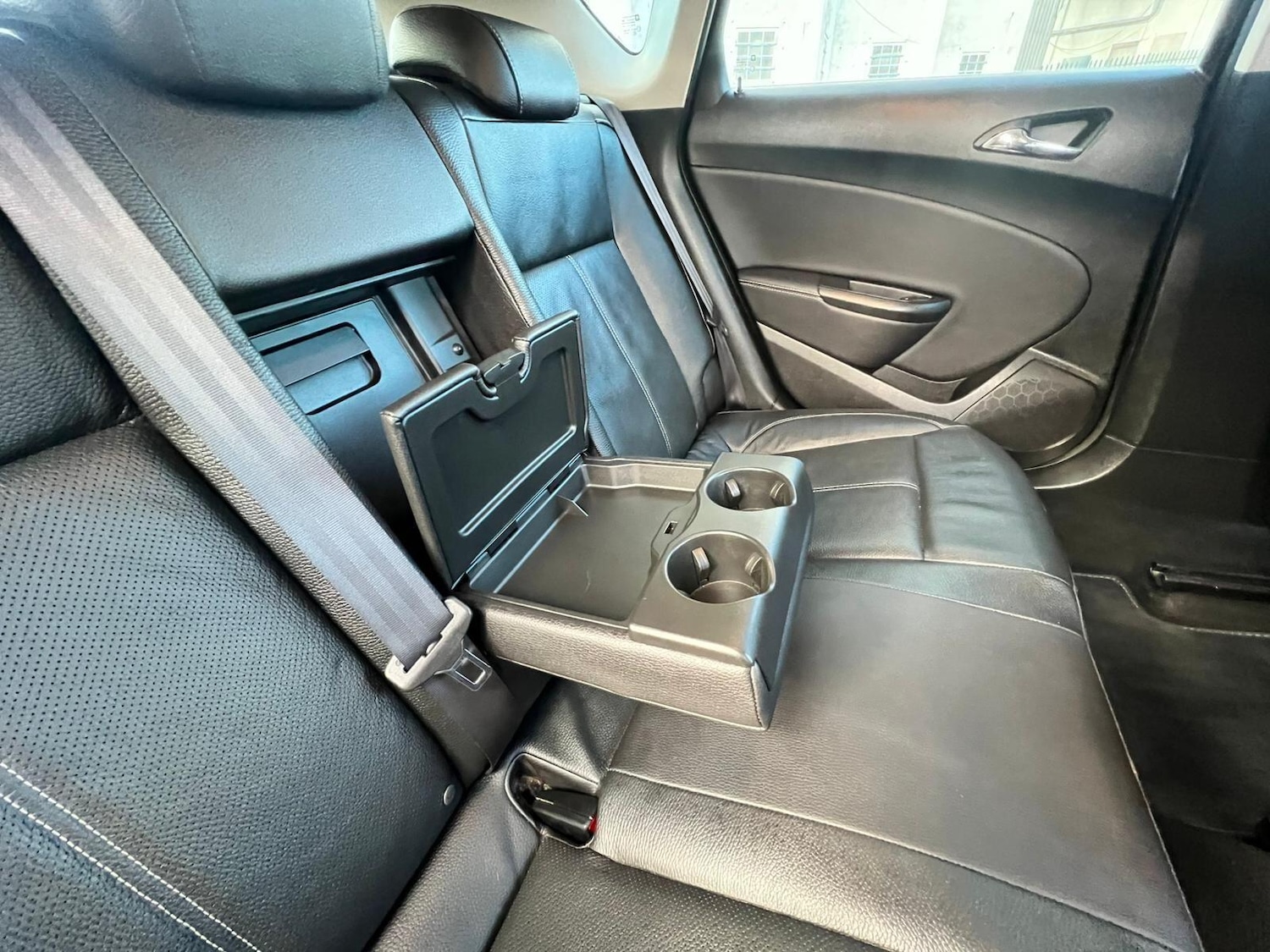 Used Vauxhall Astra 2015 for sale - 76608143: Photo 58