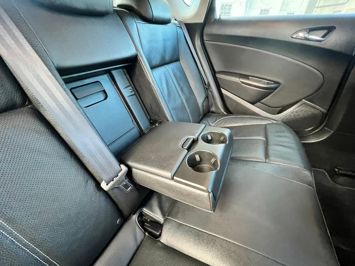 Used Vauxhall Astra 2015 for sale - 76608143: Photo 59