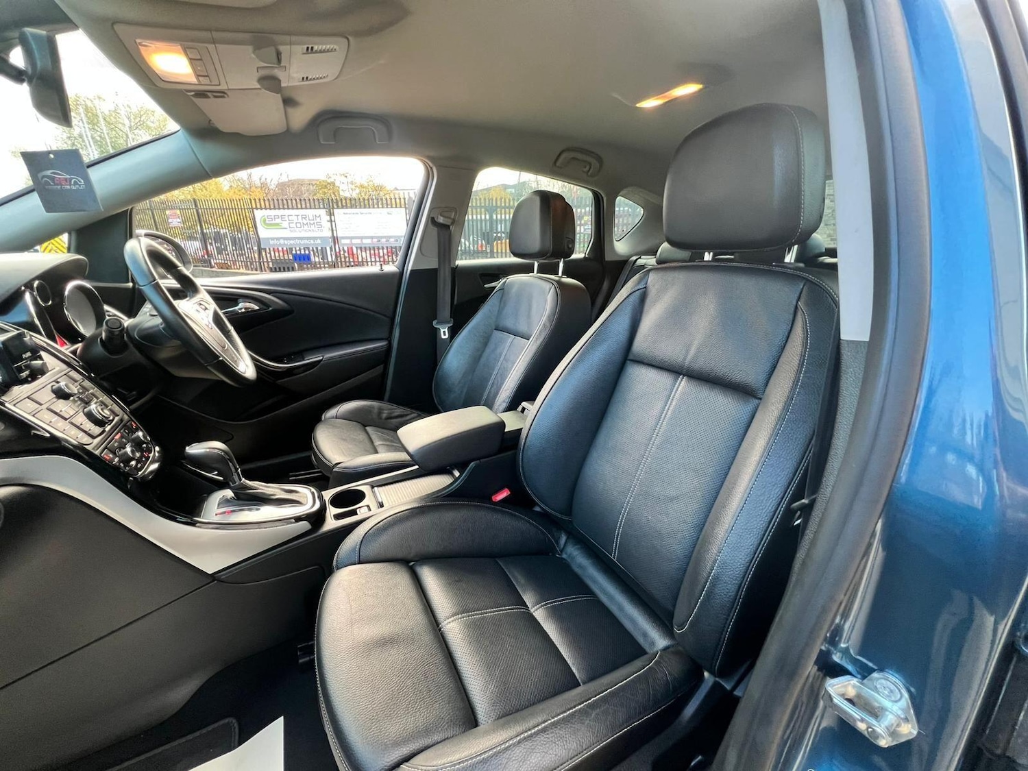 Used Vauxhall Astra 2015 for sale - 76608143: Photo 64