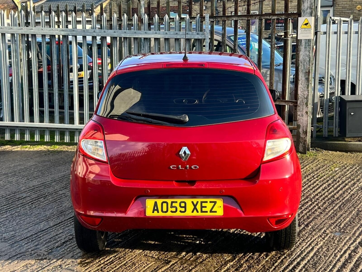 Used Renault Clio 2010 for sale - 77249704: Photo 22