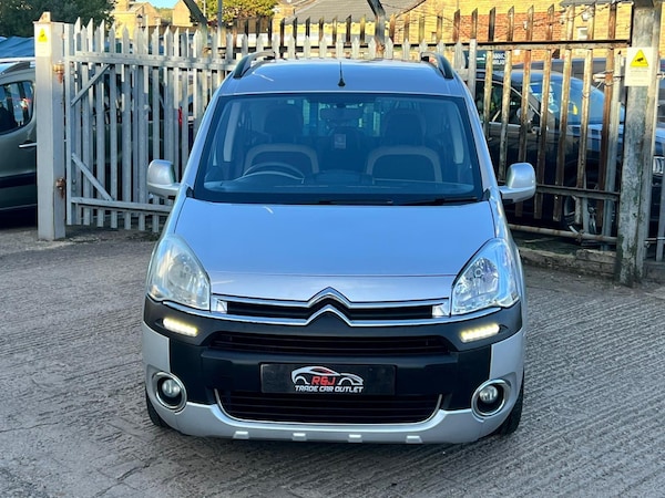 Used Citroen Berlingo 2014 for sale - 76214825: Photo 9