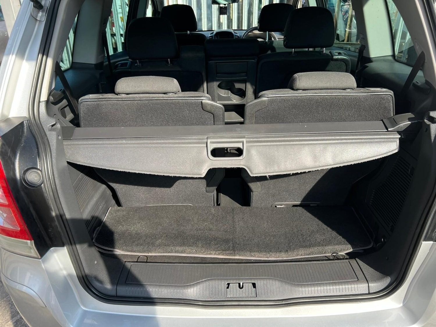 Used Vauxhall Zafira 2011 for sale - 77985038: Photo 23