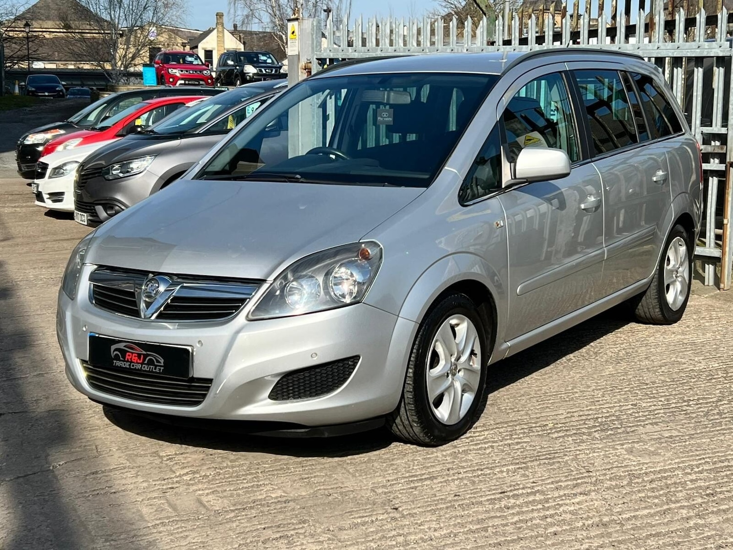 Used Vauxhall Zafira 2011 for sale - 77985038: Photo 3