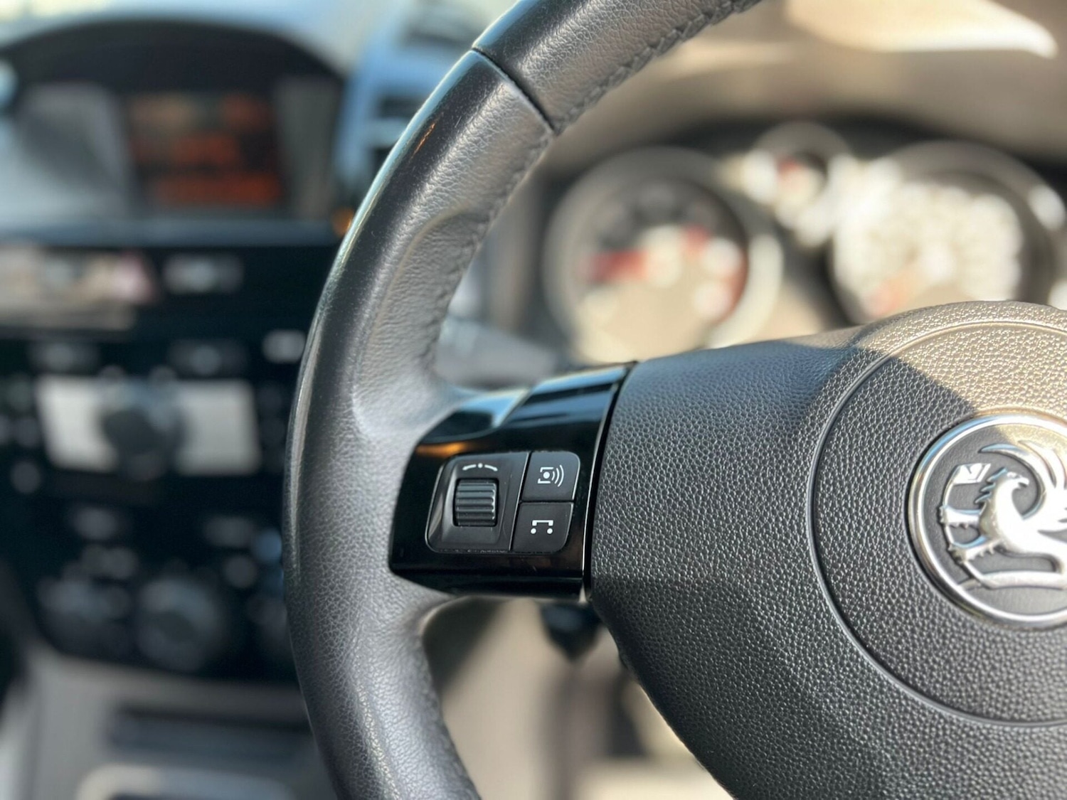 Used Vauxhall Zafira 2011 for sale - 77985038: Photo 31