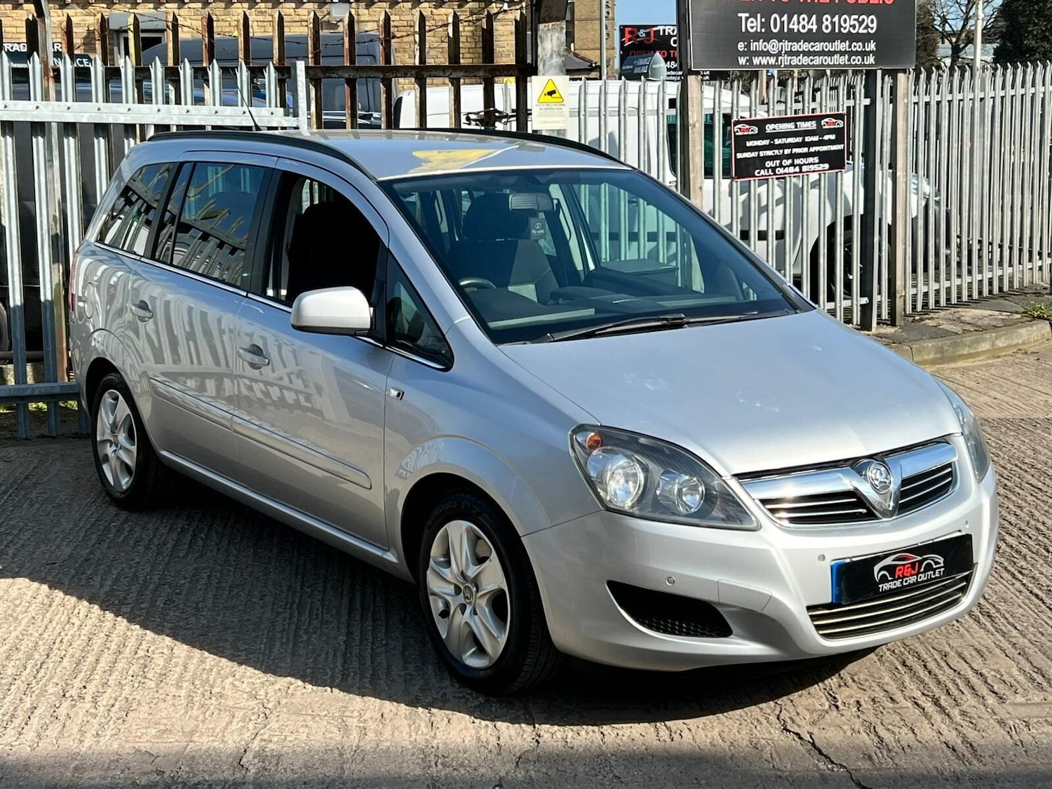 Used Vauxhall Zafira 2011 for sale - 77985038: Photo 5