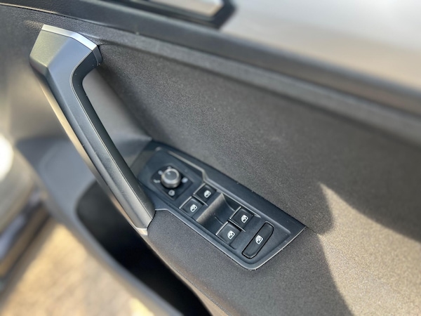 Used Volkswagen Tiguan 2016 for sale - 76259345: Photo 43