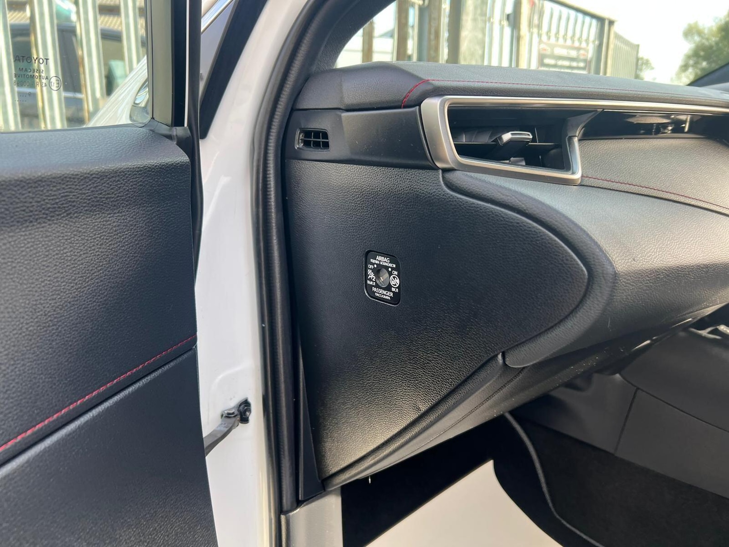 Used Toyota Corolla 2019 for sale - 76408624: Photo 57