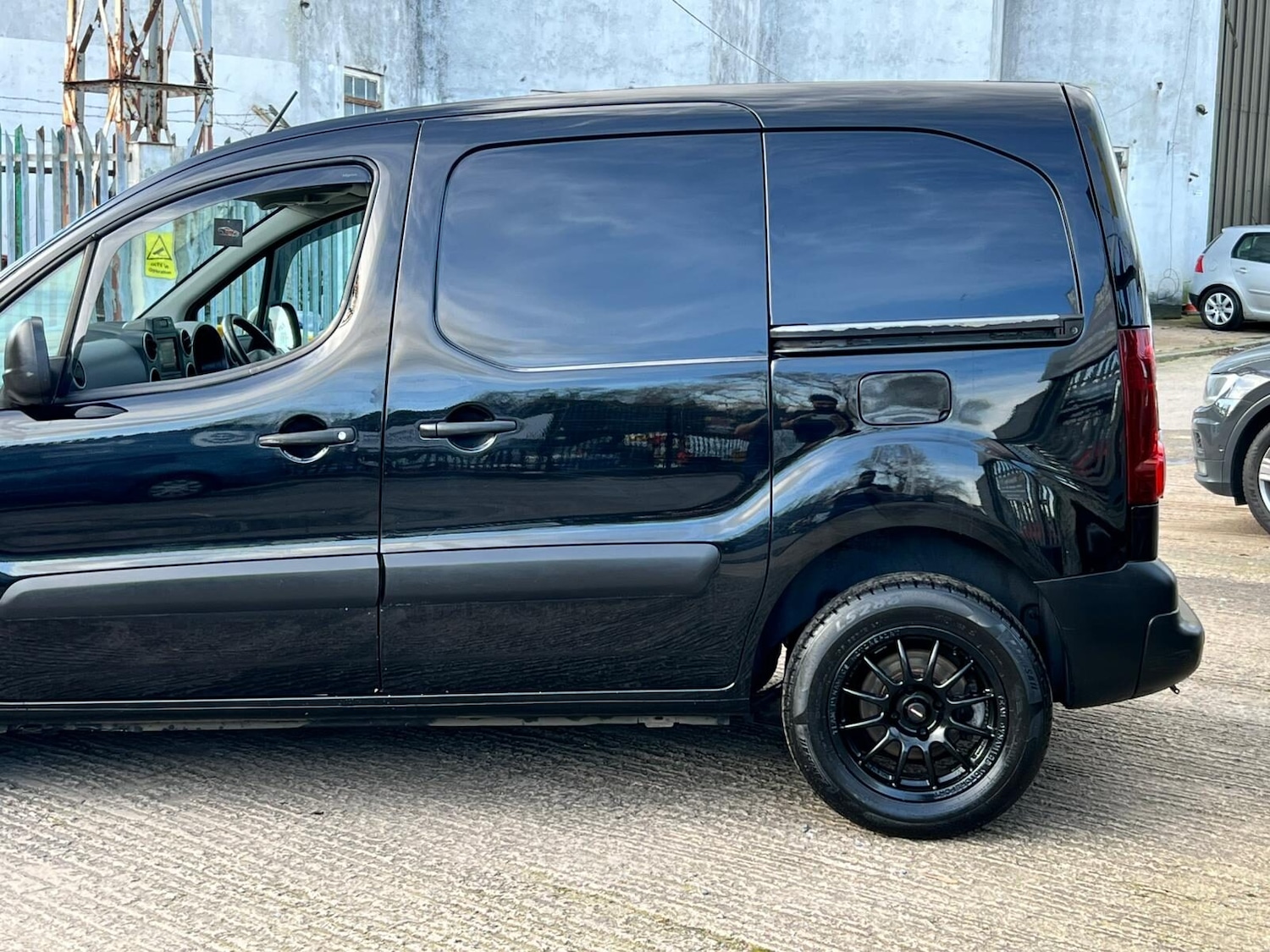 Used Citroen Berlingo 2015 for sale - 77630073: Photo 18