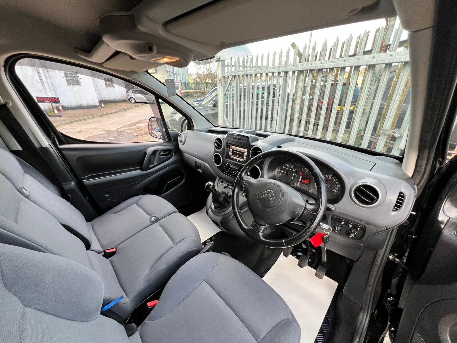 Used Citroen Berlingo 2015 for sale - 77630073: Photo 30