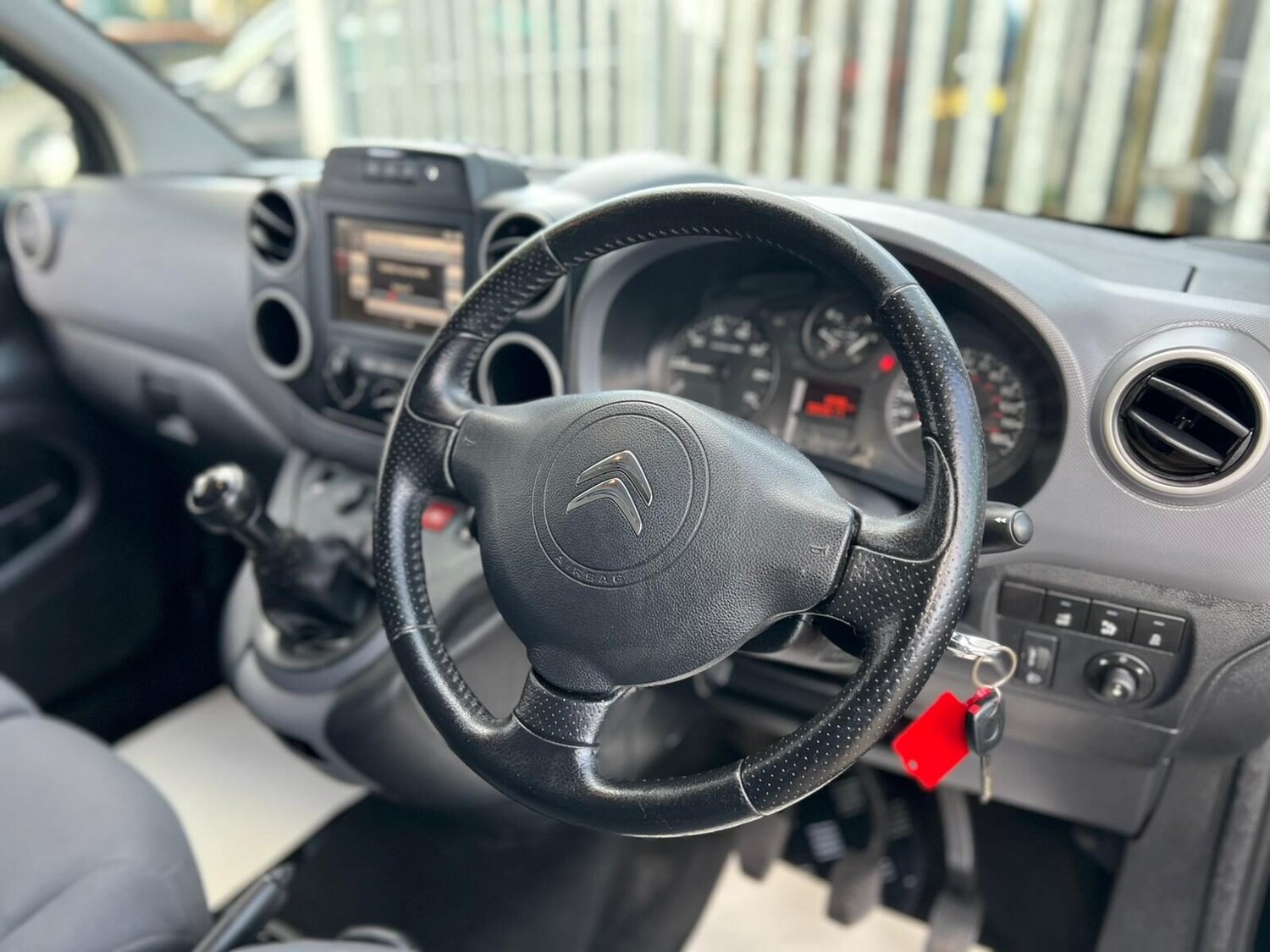 Used Citroen Berlingo 2015 for sale - 77630073: Photo 35