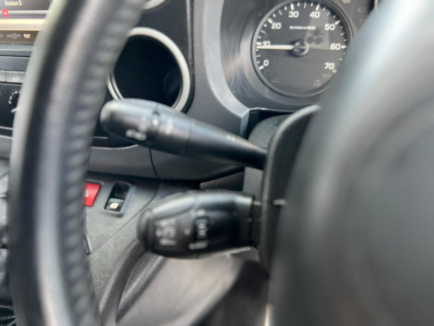 Used Citroen Berlingo 2015 for sale - 77630073: Photo 38