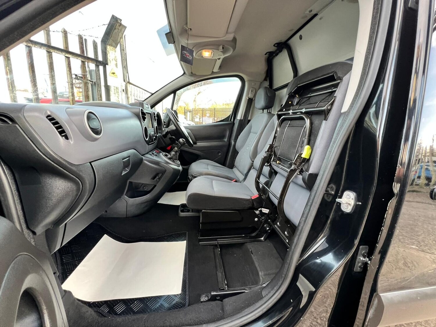 Used Citroen Berlingo 2015 for sale - 77630073: Photo 47