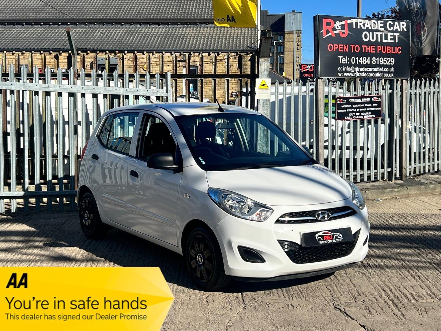 Used Hyundai i10 2013 for sale - 76521639: Photo 1