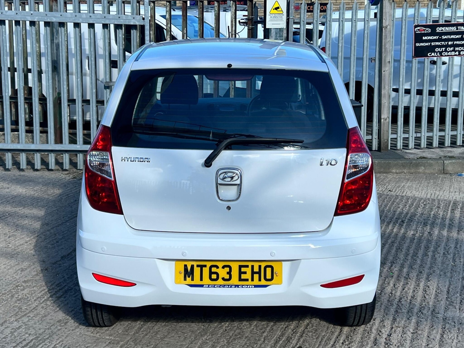 Used Hyundai i10 2013 for sale - 76521639: Photo 21