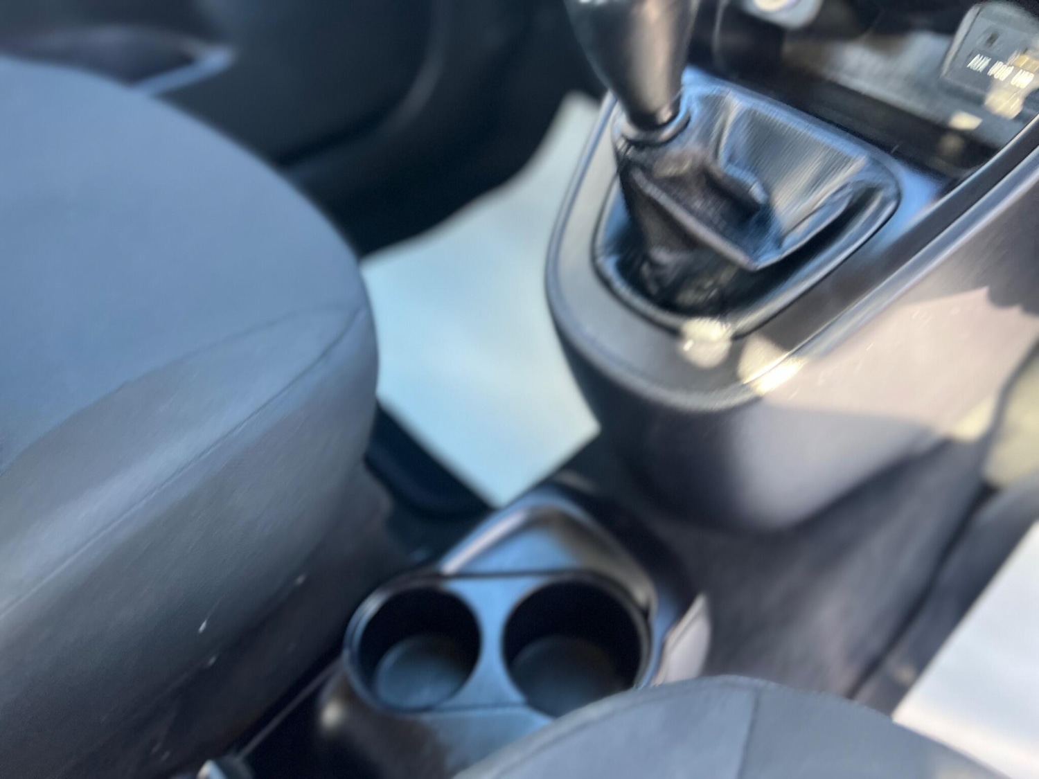 Used Hyundai i10 2013 for sale - 76521639: Photo 37