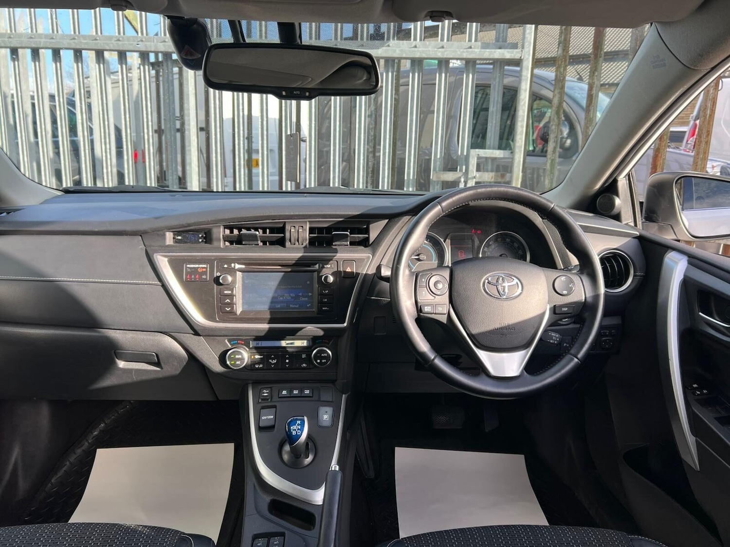 Used Toyota Auris 2015 for sale - 77249675: Photo 29