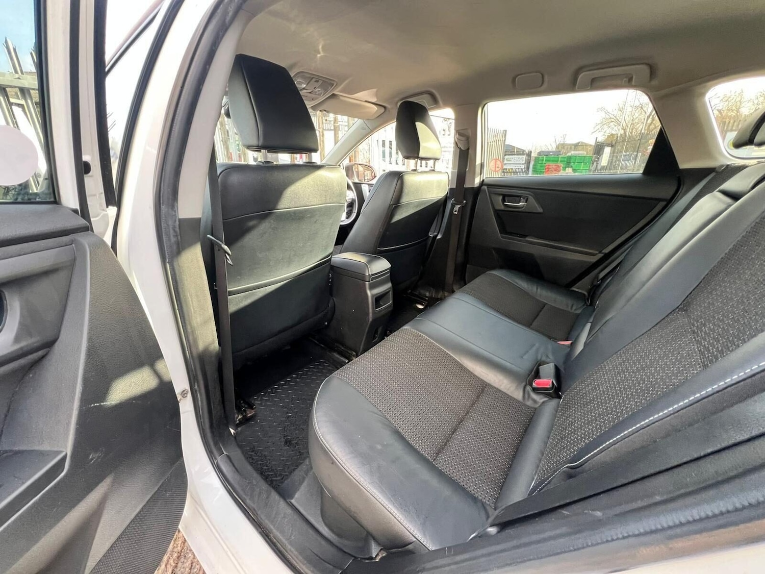 Used Toyota Auris 2015 for sale - 77249675: Photo 61