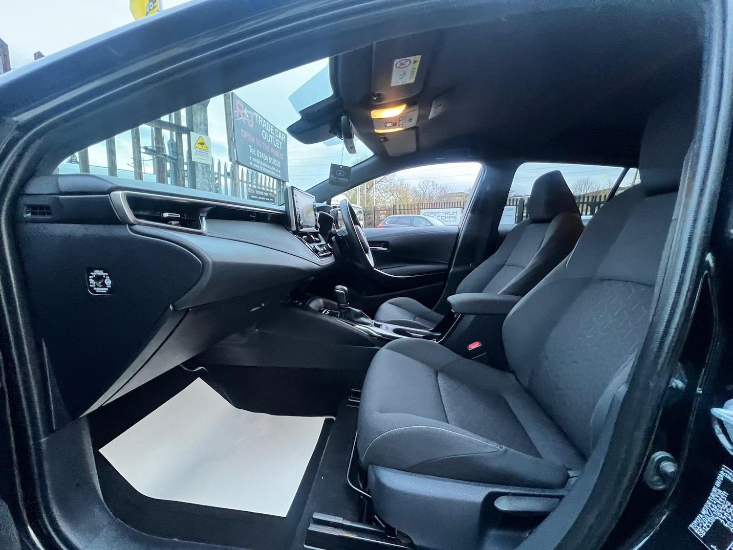 Used Toyota Corolla 2019 for sale - 77057145: Photo 52