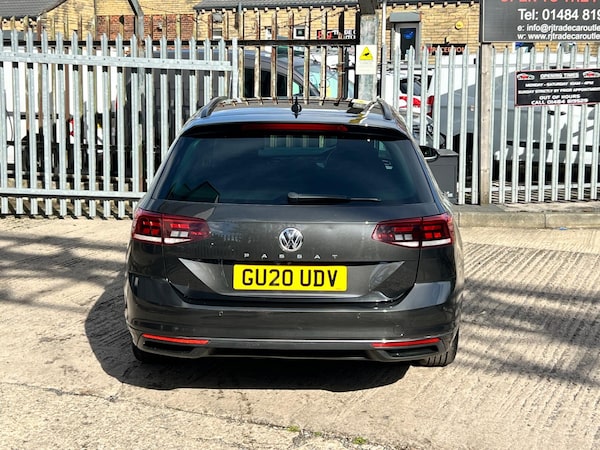 Used Volkswagen Passat 2020 for sale - 76002204: Photo 21
