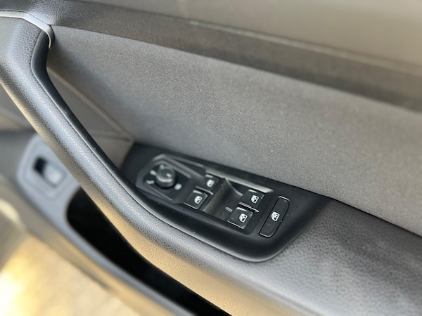 Used Volkswagen Passat 2020 for sale - 76002204: Photo 51