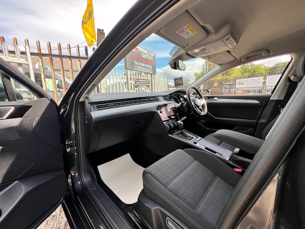 Used Volkswagen Passat 2020 for sale - 76002204: Photo 60