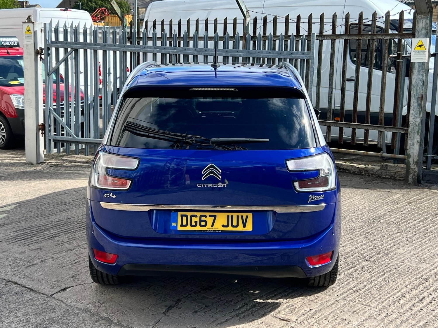 Used Citroen C4 Grand Picasso 2017 for sale - 76327061: Photo 21