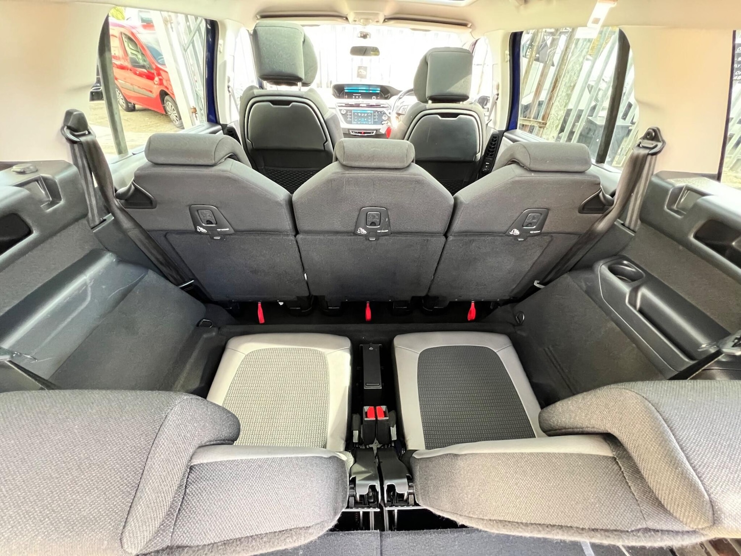 Used Citroen C4 Grand Picasso 2017 for sale - 76327061: Photo 27