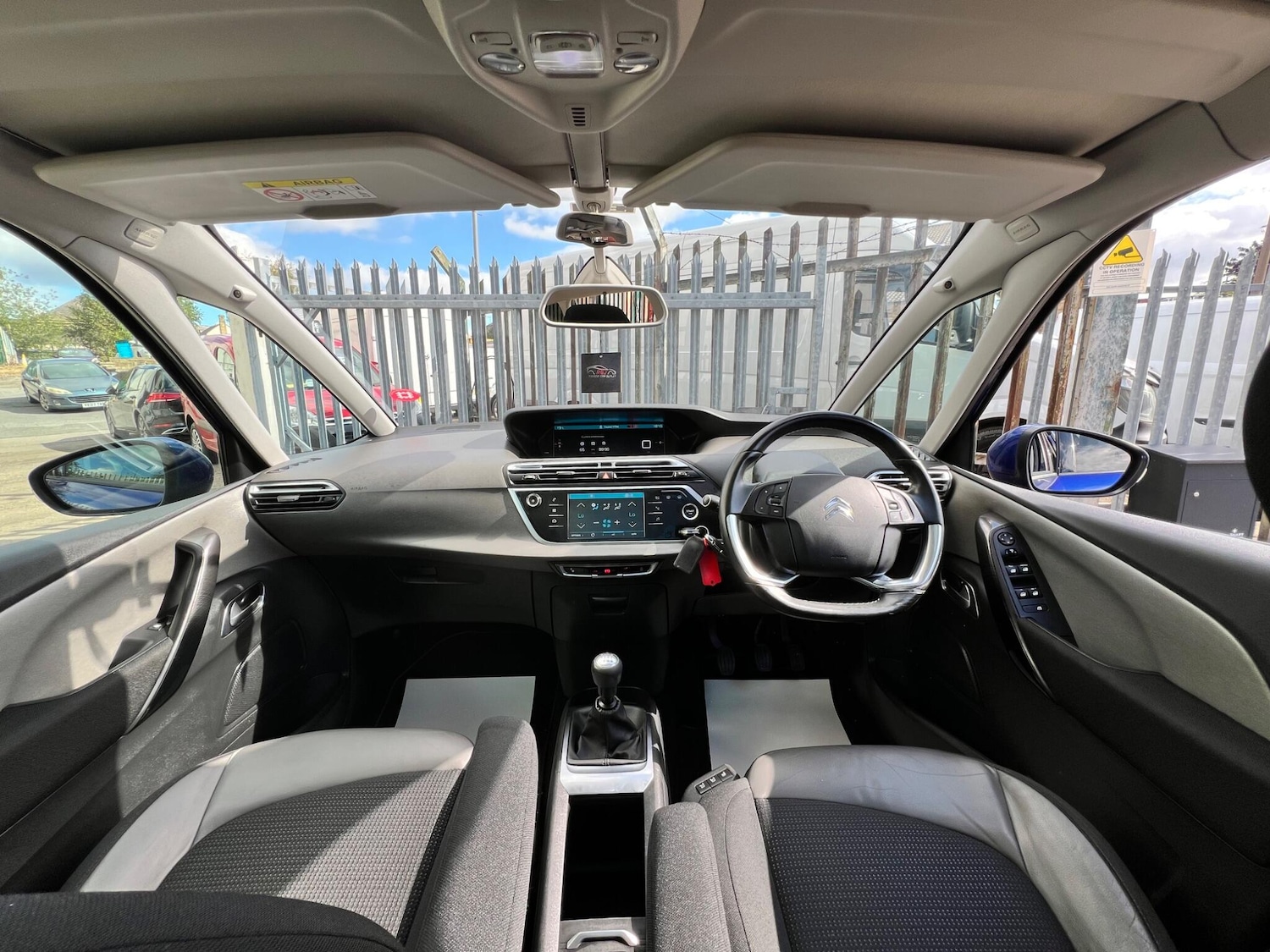 Used Citroen C4 Grand Picasso 2017 for sale - 76327061: Photo 35