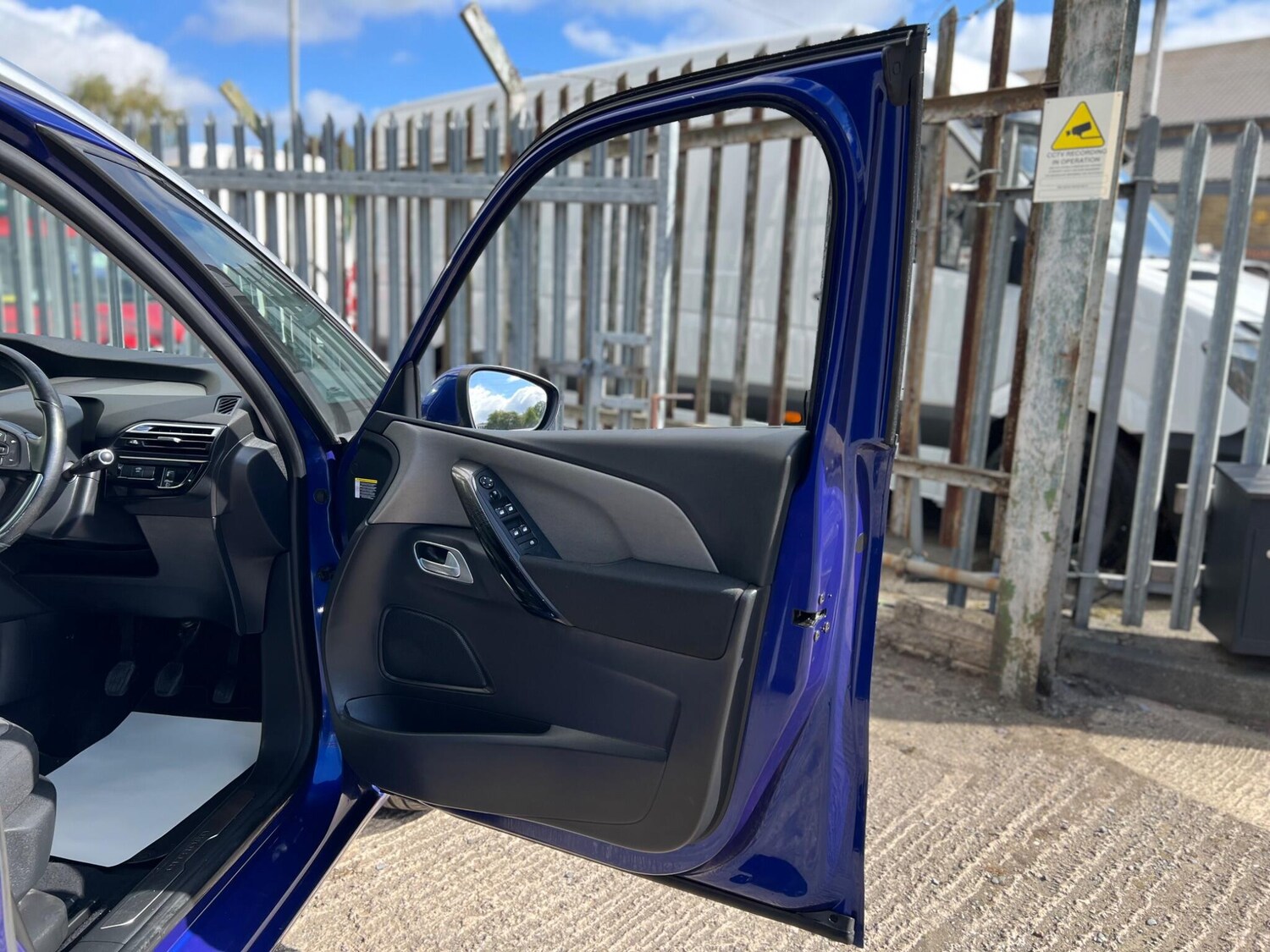 Used Citroen C4 Grand Picasso 2017 for sale - 76327061: Photo 64