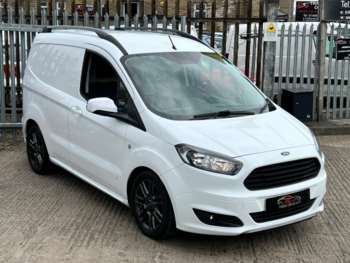 Used Ford Transit Courier 2017 for sale - 74061329: Photo