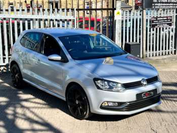 Used Volkswagen Polo 2016 for sale - 74726332: Photo