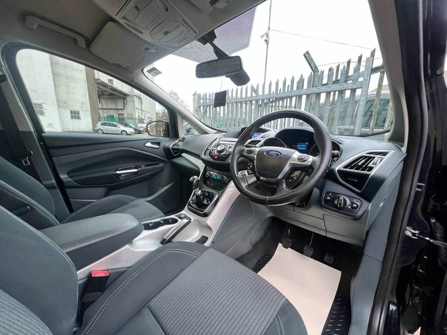 Used Ford Grand C-Max 2011 for sale - 76849933: Photo 25