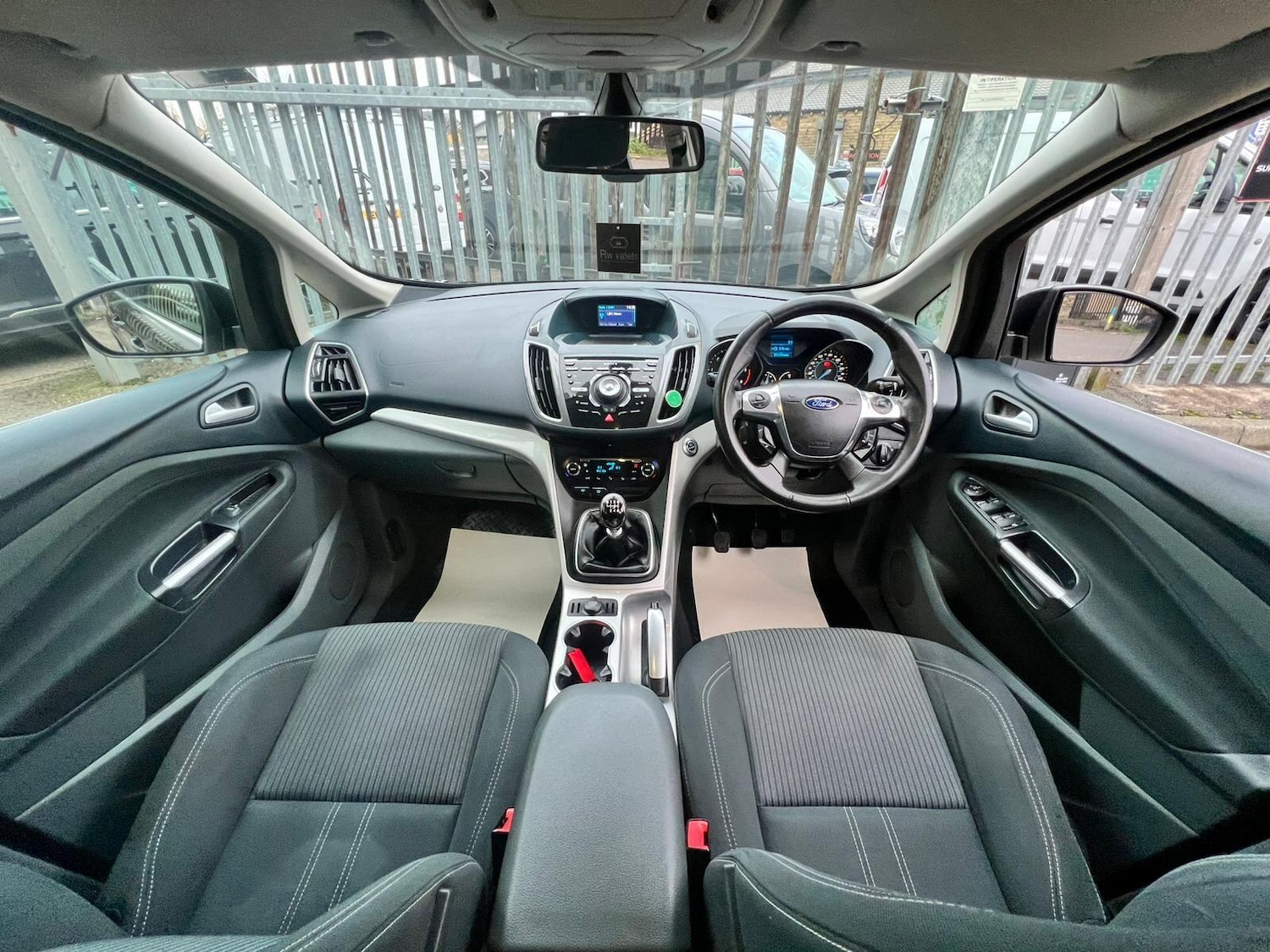 Used Ford Grand C-Max 2011 for sale - 76849933: Photo 27