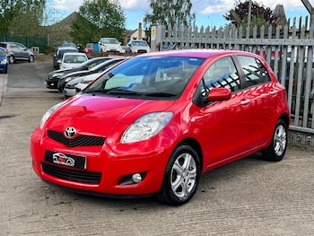Used Toyota Yaris 2010 for sale - 75492387: Photo