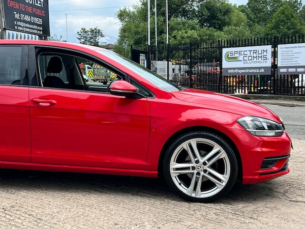 Used Volkswagen Golf 2019 for sale - 75978074: Photo 11